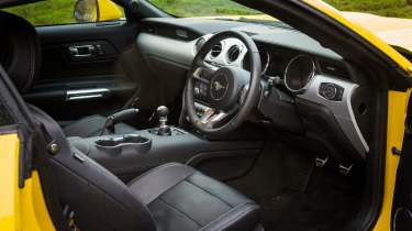 Ford Mustang (S550) interior