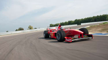 Michael Schumacher&#039;s Ferrari F1 car driven evo