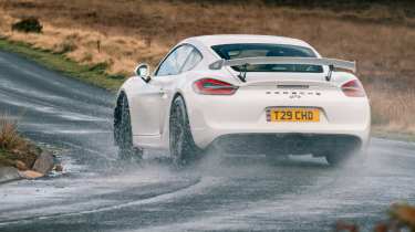 Porsche Cayman GT4 981