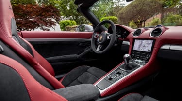 Porsche 718 Boxster Spyder - interior