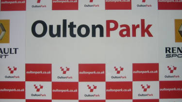 Oulton Park evo trackday pictures