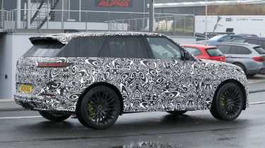 Range Rover Sport SV facelift – side
