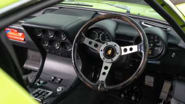 Lamborghini Miura interior