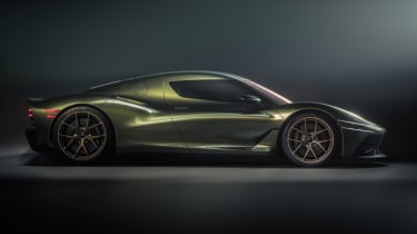 Genesis Magma GT
