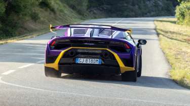 Lamborghini Huracan STO