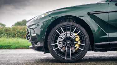 evo Fast Fleet Aston Martin DBX707 wheels