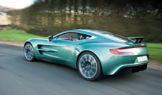 Aston Martin One-77 carbonfibre chassis