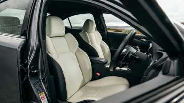 Lexus IS F – interior