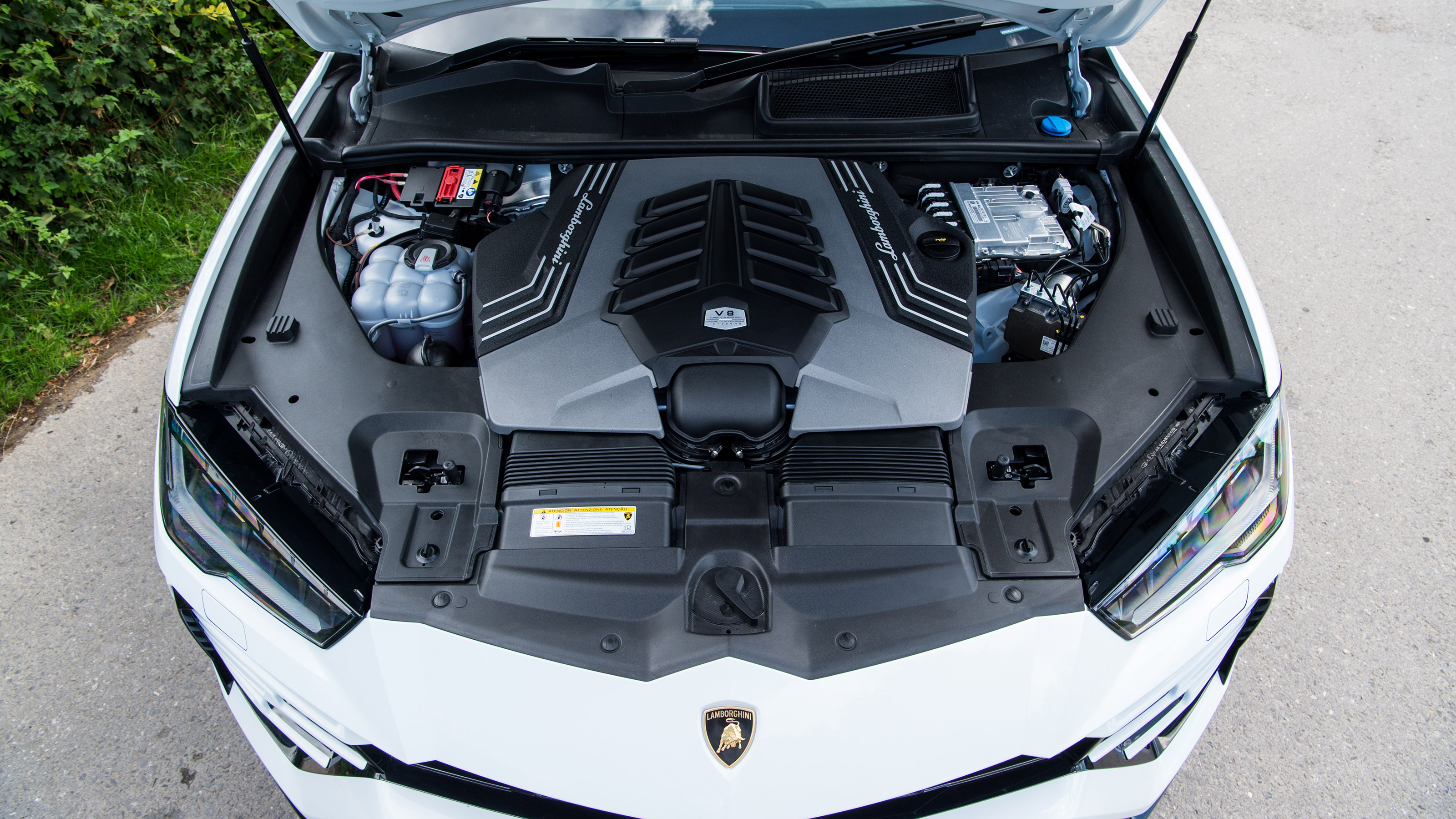 Lamborghini Urus 2023 review | evo