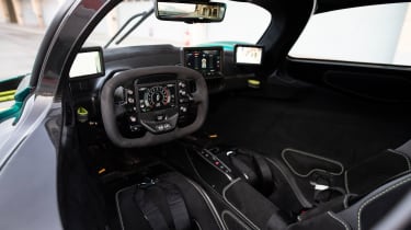 Aston Martin Valkyrie - interior