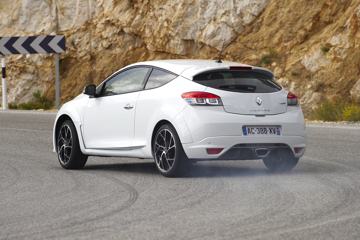 Renaultsport Mégane 250 Cup (2010-2014) review - a good start, but there is  more to come