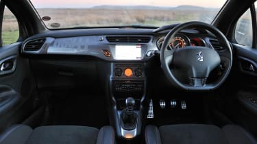 Citroen DS3 Racing interior