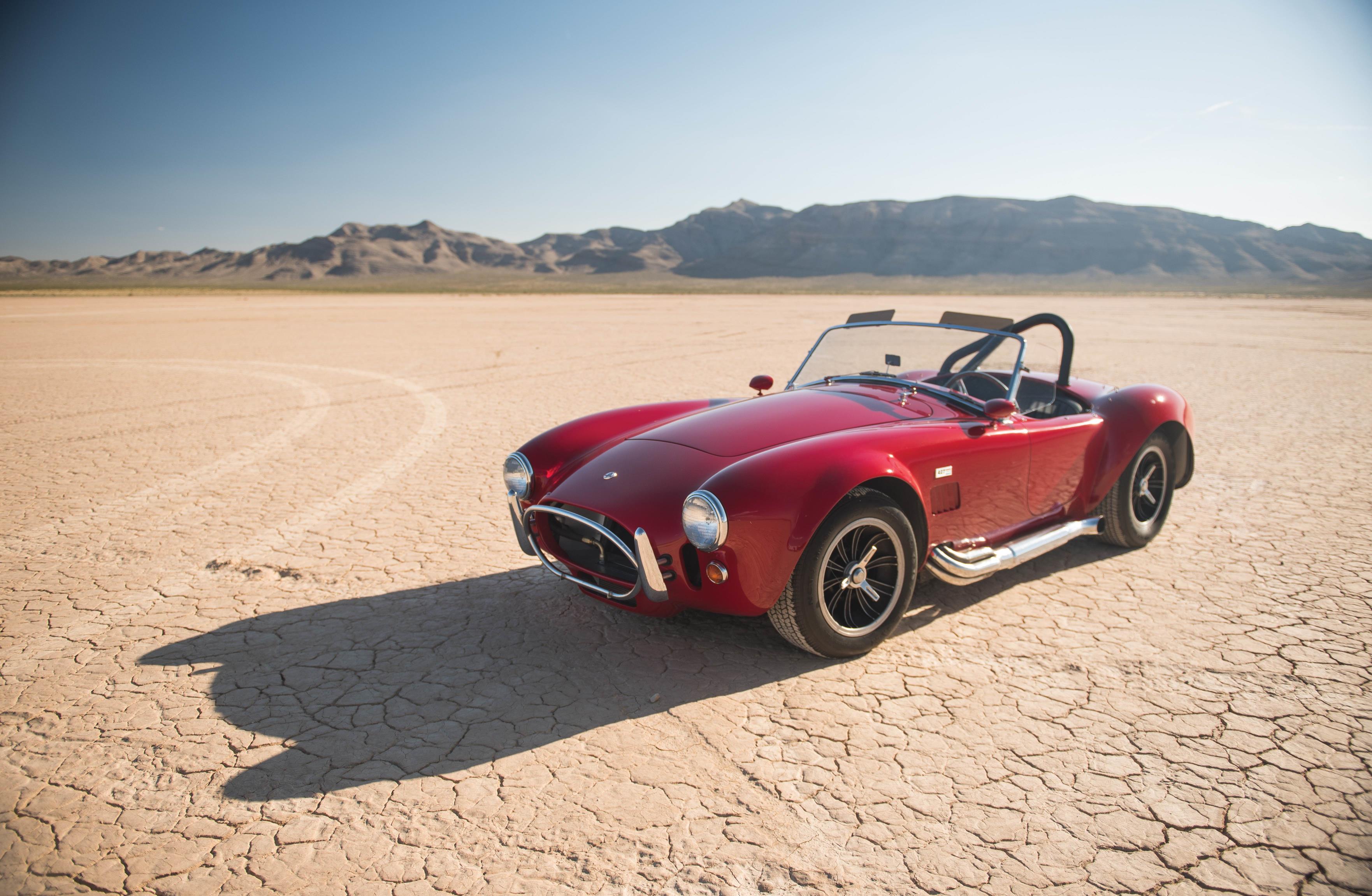 First Ever Shelby Cobra Sells For Record 13 75 Million Evo