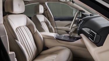 MY18 Maserati Levante - interior GL seats