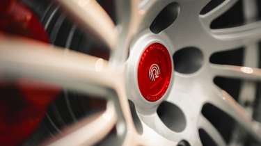 Pogea Mercedes SL – wheels