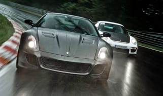 Porsche 911 GT2 RS v Ferrari 599 GTO