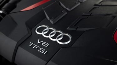 Audi S8 UK drive – engine 