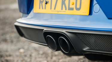 Porsche 911 GT3 (991) exhaust