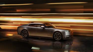 Jaguar Type 01 official reveal  - driving