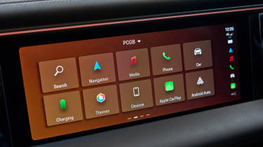 Porsche Macan Electric – infotainment