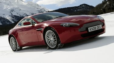 Video: Aston Martin on Ice