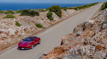Ferrari Roma Spider – front