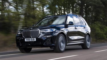 BMW X7 review - front tracking