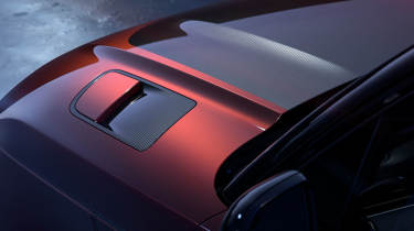 Range Rover Sport SV Carbon