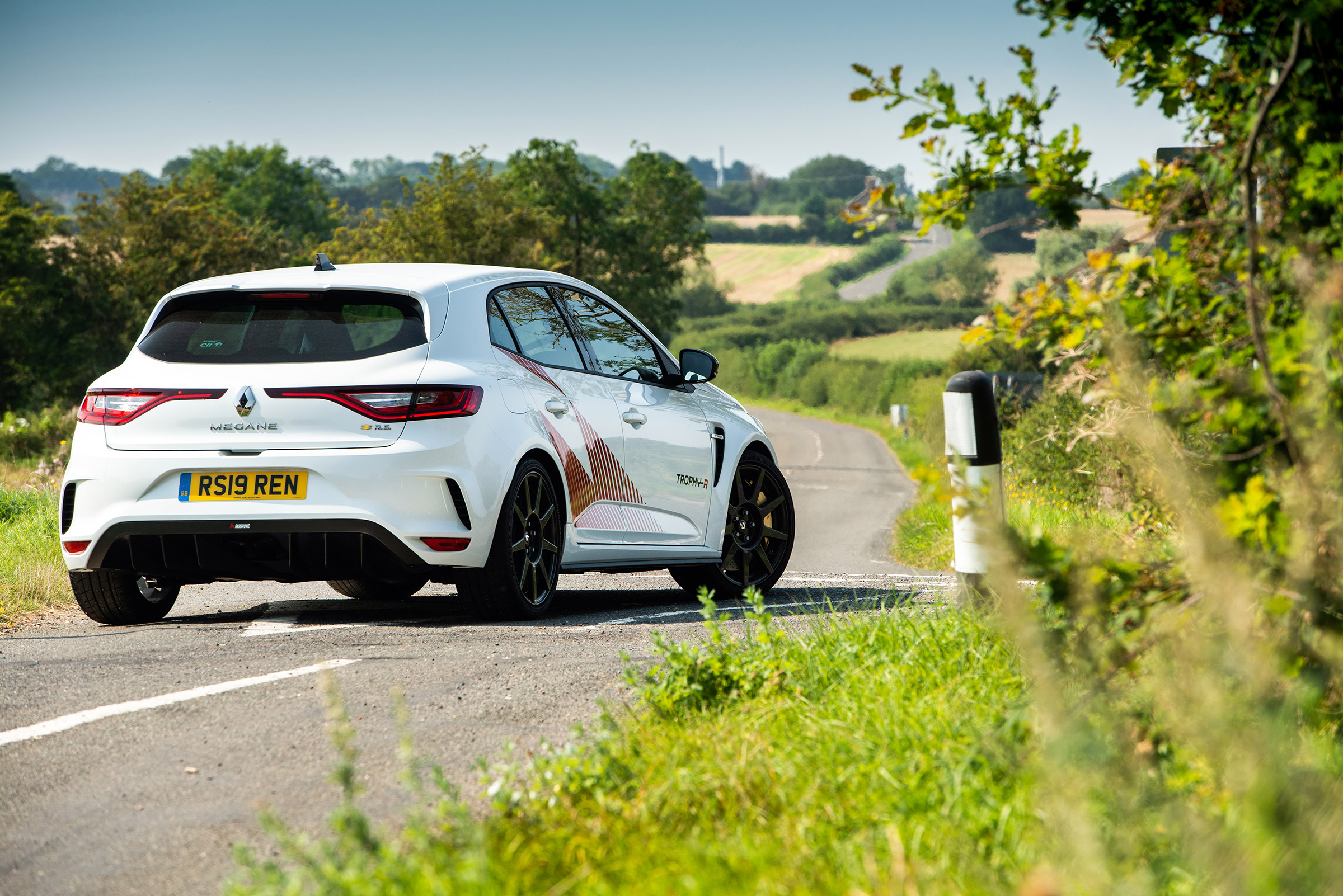 Renault Megane RS Trophy-R (2019-2020) review - is Renault's record breaker  worth its price tag?