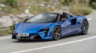 McLaren Artura Spider