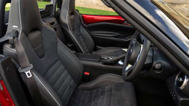 2025 Mazda MX-5 Recaro seats