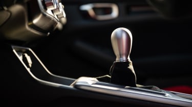 Honda Civic Type R dynamic – gearstick