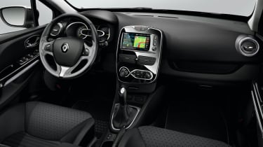 2012 Renault Clio interior dashboard