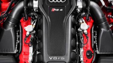 2012 Audi RS4 Avant V8 engine