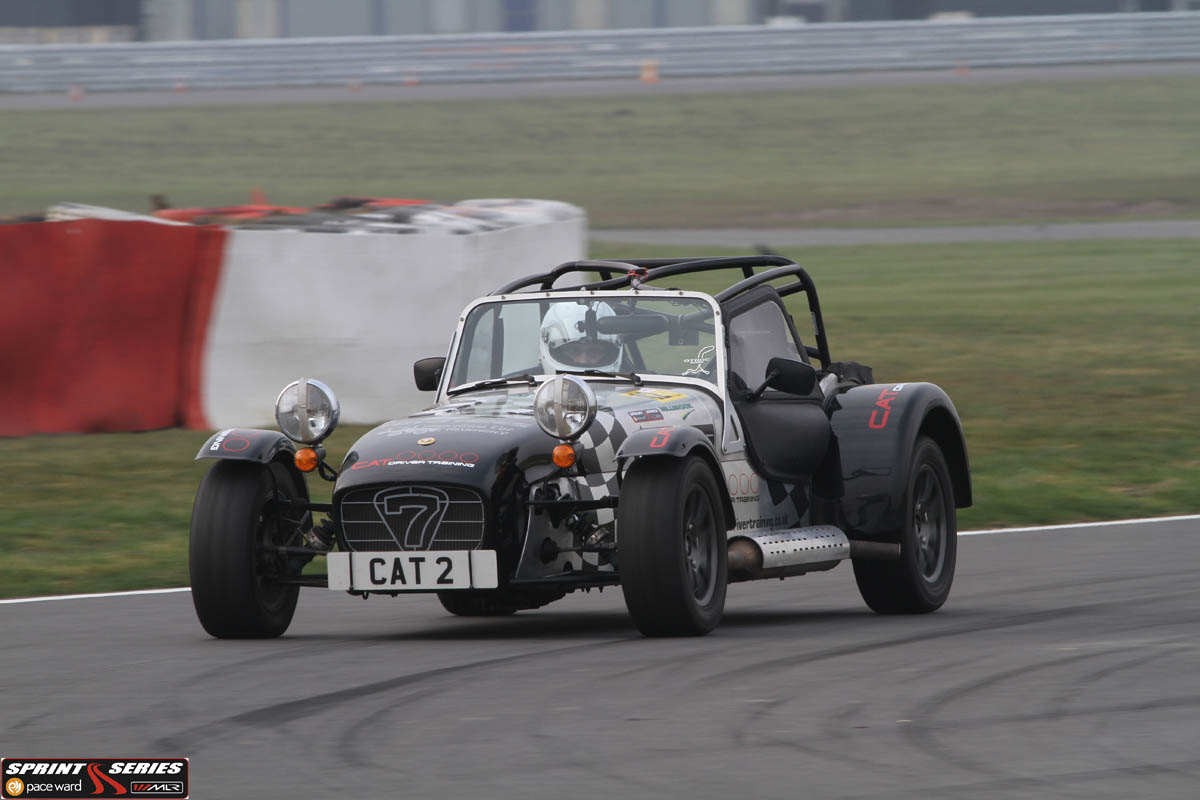 evo sprints a Caterham at Silverstone | evo