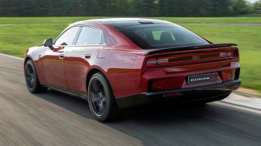 Dodge Charger Sixpack