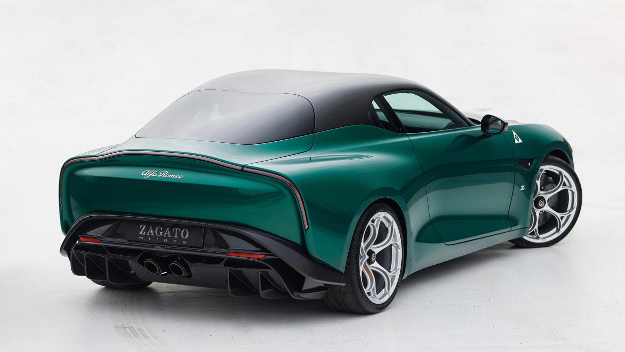 13_Alfa-Romeo_GiuliaSWB_Zagato_z5xrqw.jp