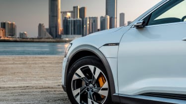 Audi e-tron 2019 
