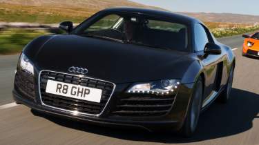 Audi R8 V8