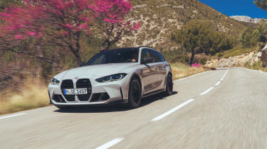 BMW M3 Competition Touring – on road tracking