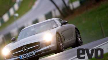 Mercedes SLS AMG