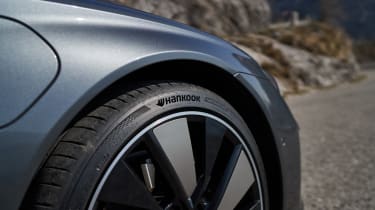 Hankook Ventus iON S on Audi e-tron GT - detail