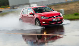 VW Golf GTI – tyre test