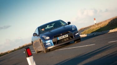 Nissan GT-R free servicing package