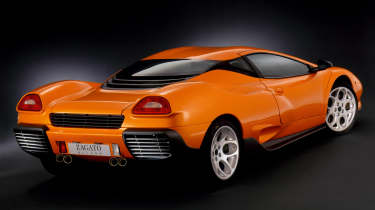 Lamborghini Canto rear