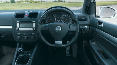 Volkswagen Golf GTI Mk5 – interior