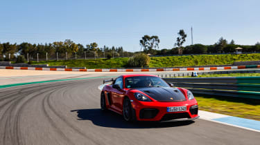 Porsche 718 Cayman GT4 RS – front tracking