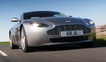 Aston Martin Vantage