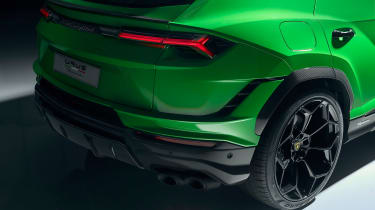 Lamborghini Urus Performante – green rear bumper