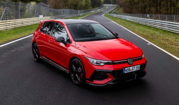 Volkswagen Golf GTI Edition 50 – front